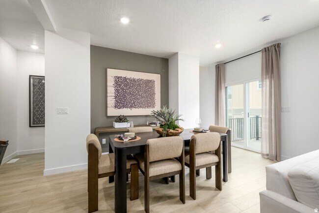 Foto del edificio - Newly Built Townhouse