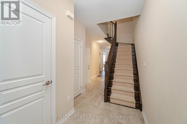 Photo du bâtiment - 1890 Rymal Rd E