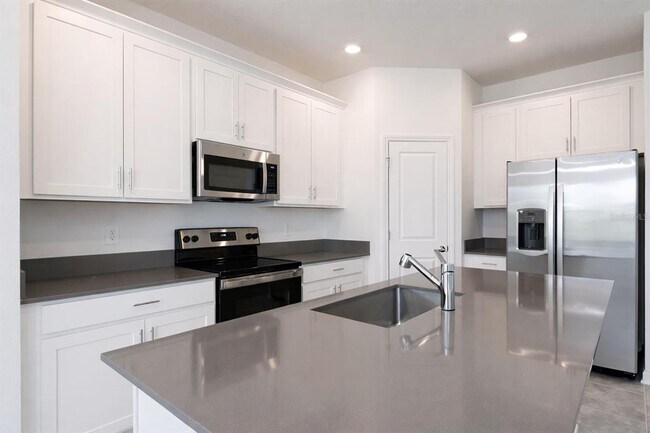 Foto del edificio - 136 Aces High Ln