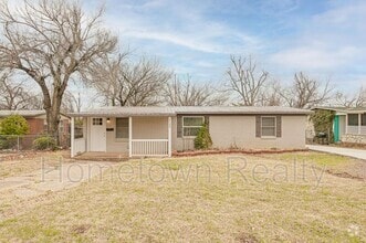 Building Photo - 2124 S Sunnylane Rd