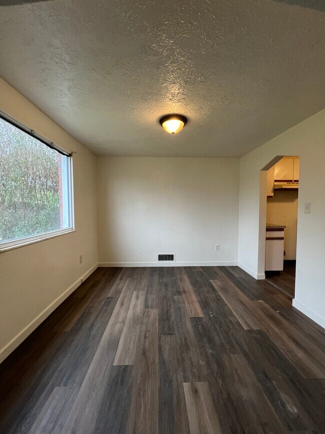 416 Oak St, West Mifflin, PA 15122 House Rental in West Mifflin, PA