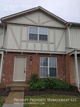 Building Photo - 14 Holly Ct