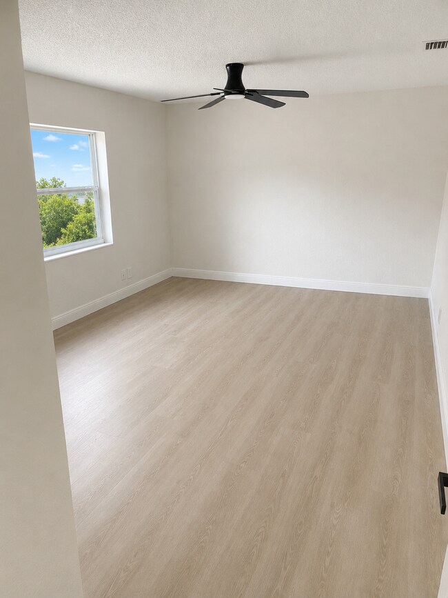 Foto del edificio - 2813 N Taliaferro Ave