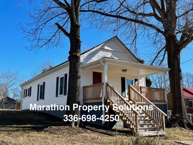 Primary Photo - 326 Cherry St