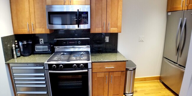 Elmwood Village Apartments - 715 Elmwood Ave Buffalo, NY | Apartments.com