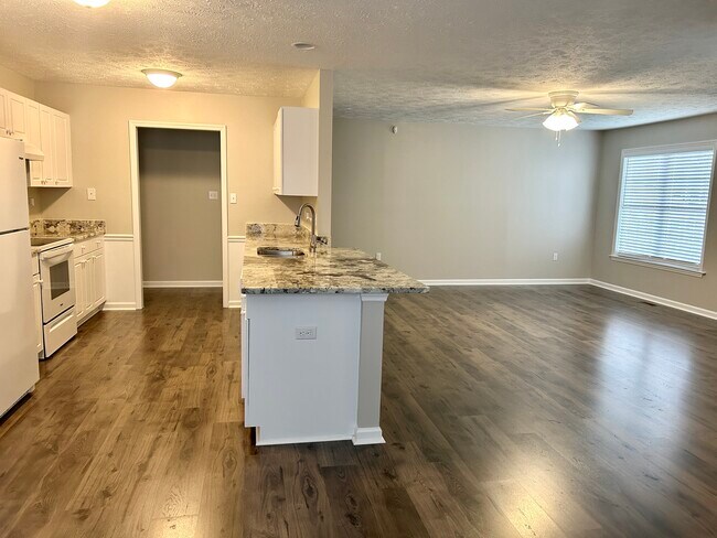 Foto del edificio - 1130 Alexwood Dr