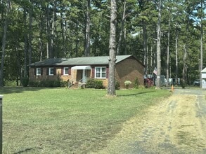 Building Photo - 5522 Old York Rd