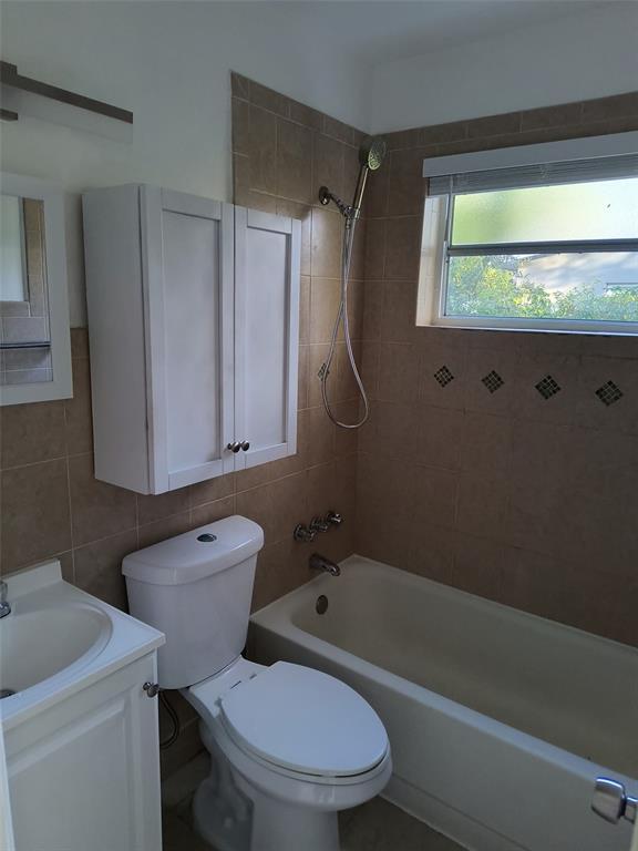 Foto del edificio - 4900 SW 28th Ter