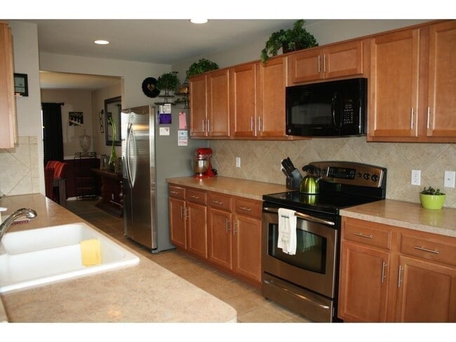 Foto del edificio - 705 Kingfisher Ln