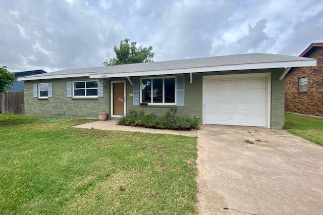 Foto principal - 1805 N Dwight St