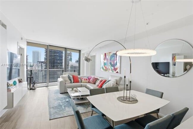 Photo - 801 S Miami Ave Apartment