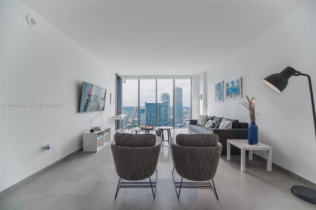 Foto del edificio - 68 SE 6th St