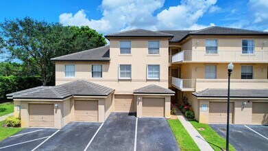Building Photo - 2020 Greenview Shores Blvd