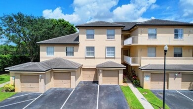 Building Photo - 2020 Greenview Shores Blvd