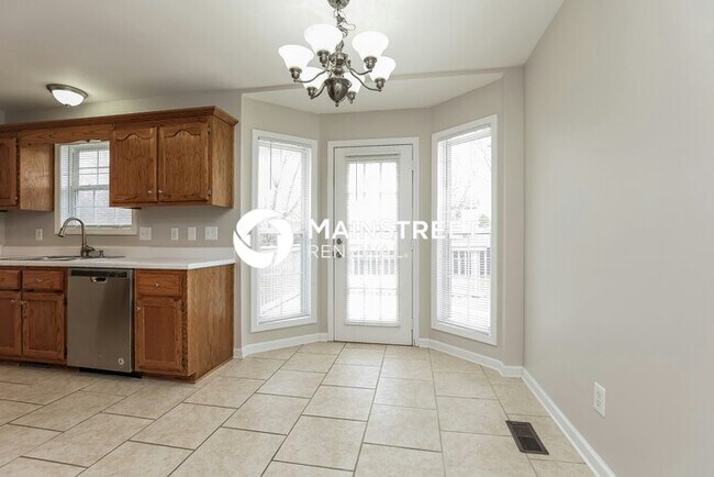 Building Photo - 3 Bedroom Pet-Friendly Home in GOODLETTSVILLE, TN with Main Street Renewal