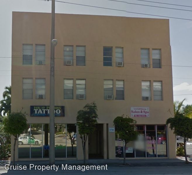 Primary Photo - 2716 S Dixie Hwy