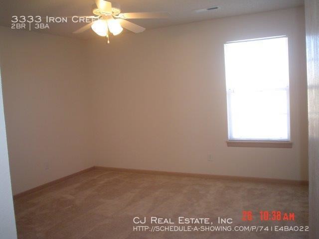 Building Photo - 3333 SW Iron Creek Dr