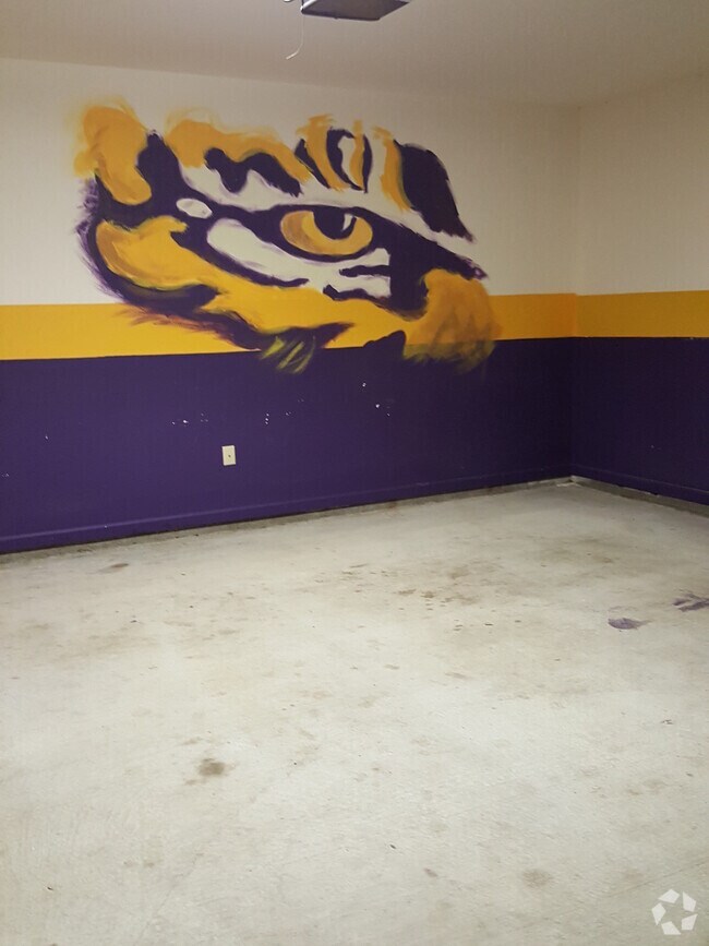 Lake Beau Pre' Townhomes Houses for Rent with a Garage Baton Rouge, LA 1 Homes