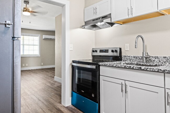 Foto del edificio - 4460 Old Mission Rd