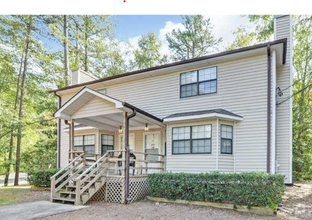 Building Photo - 97 Churchill Dr