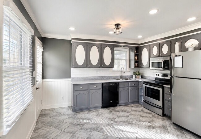Foto del edificio - 3103 Spring Creek Ct