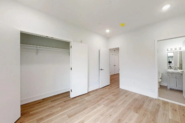 Building Photo - 1726 W Susquehanna Ave