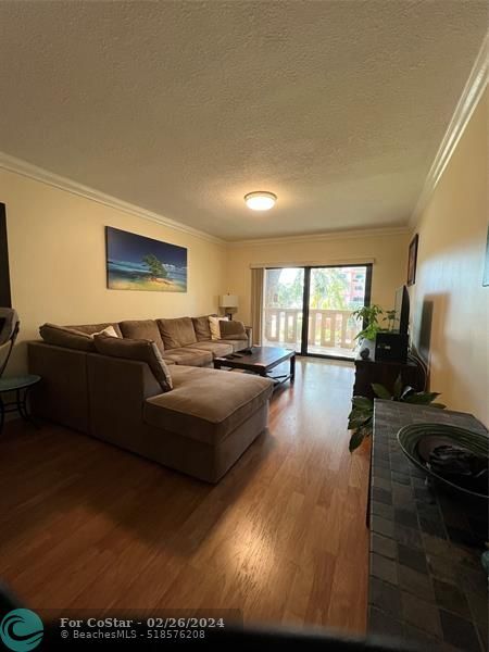 Foto del edificio - 900 River Reach Dr