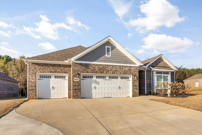 Foto del edificio - 14855 Willow Rose Ln
