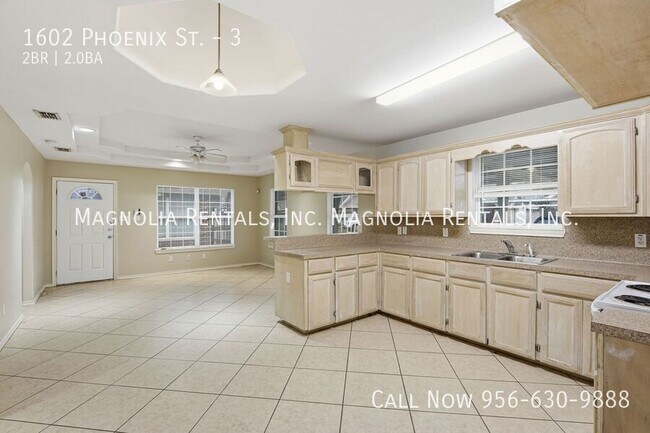 Foto del edificio - 1602 Phoenix St