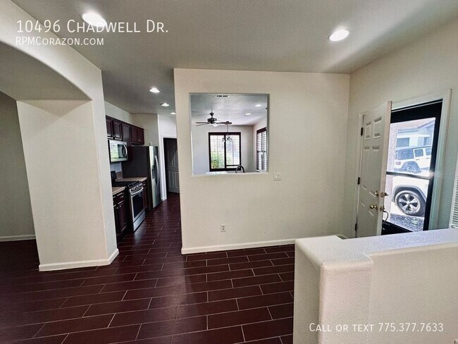 Foto del edificio - 10496 Chadwell Dr