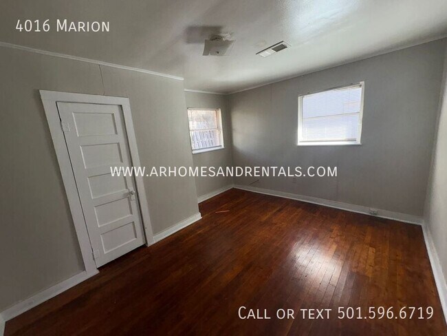 Building Photo - 4016 Marion-