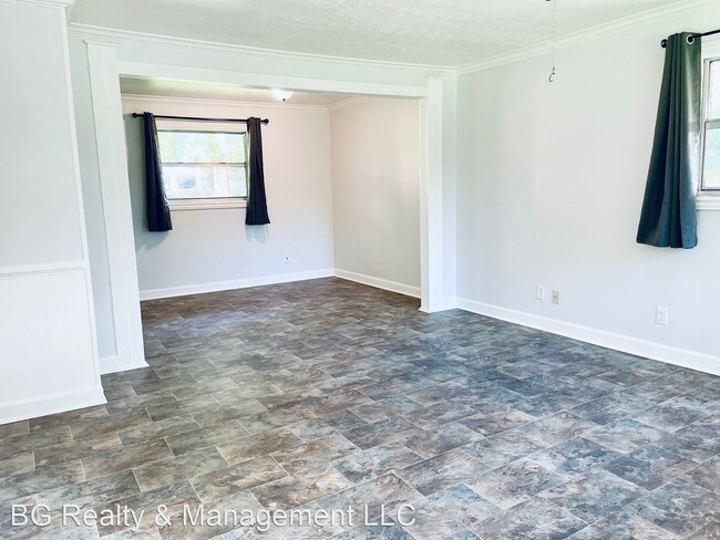 Building Photo - 3 br, 1.5 bath House - 109 Birch Drive