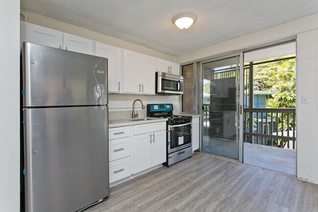 Building Photo - 1662 Lewalani Dr