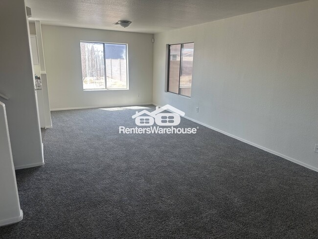 Foto del edificio - 16237 W Monroe St