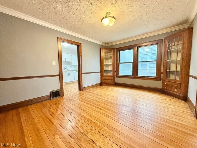 Foto del edificio - 2171 Lincoln Ave