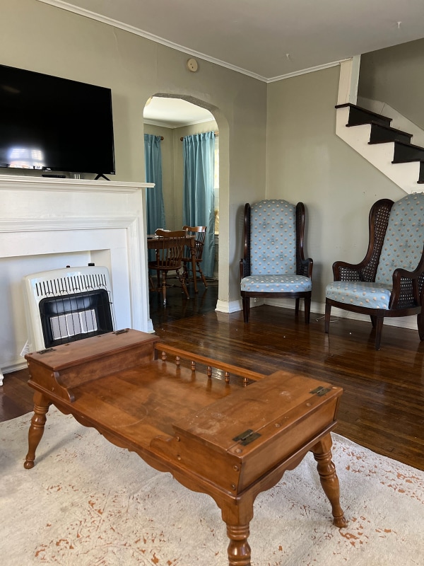 Foto del edificio - 1140 S College Ave