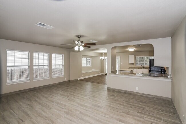 Building Photo - 10507 Stone Creek Pl