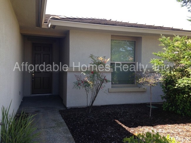 Building Photo - 2619 Eagles Peak Ln