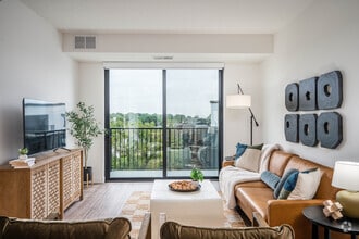 Interior Photo - Vale