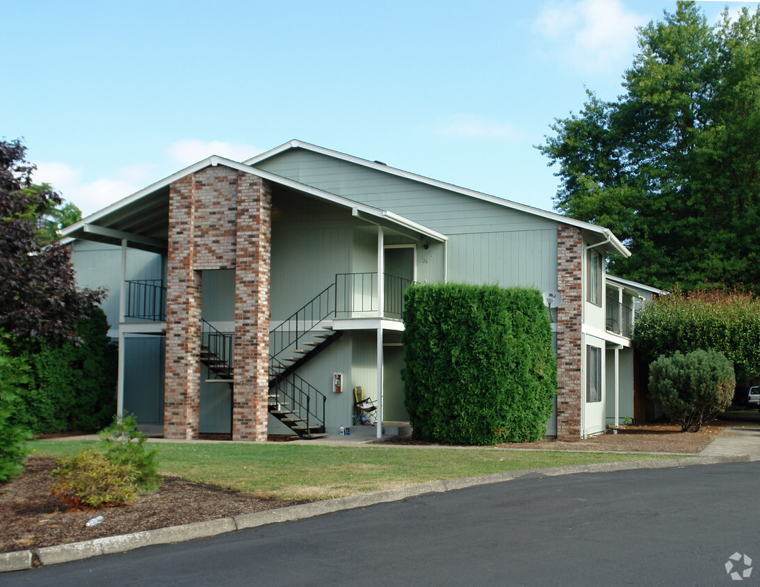 Building Photo - Riveria Village Apartments