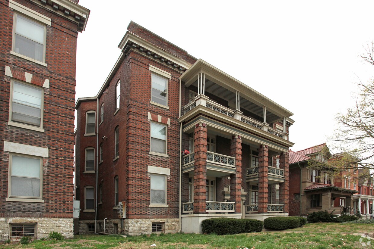 Building Photo - 1524-1530 S 2nd St