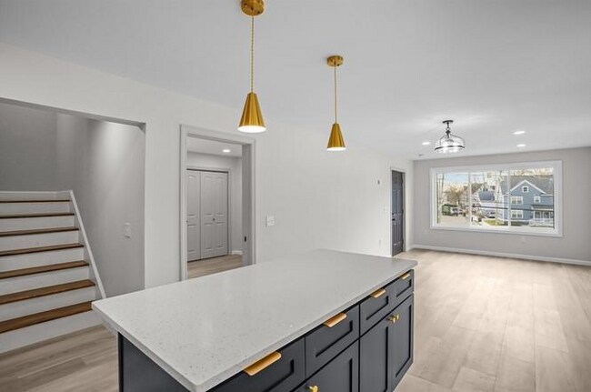 Foto del edificio - 53 Comstock Ave