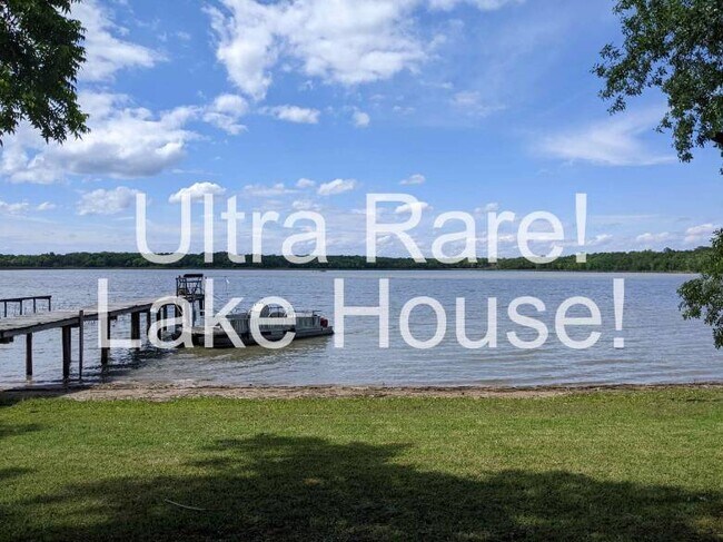 Foto del edificio - 7464 Love Cir