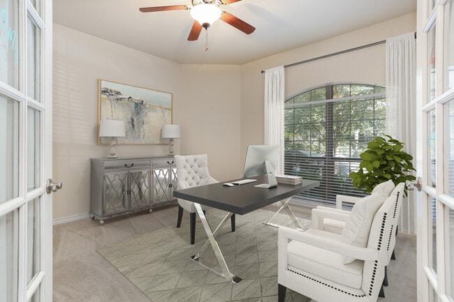Office/Optional 4th Bedroom - 428 Herff St