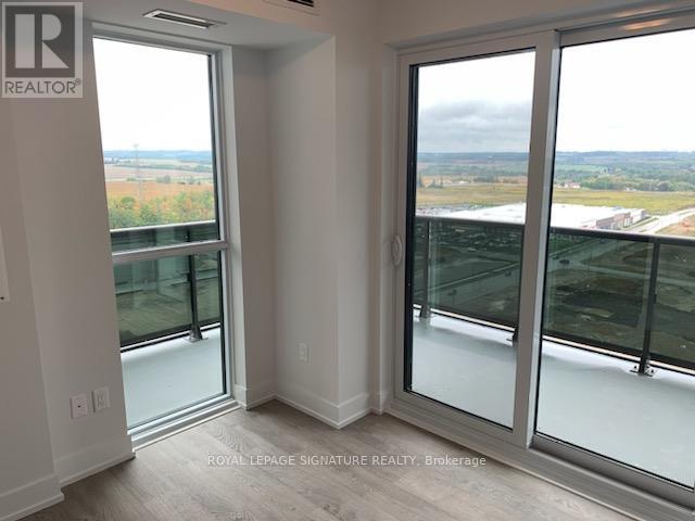 Photo du bâtiment - 2550 Simcoe St N