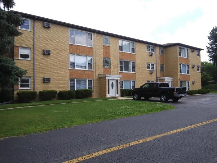 Spacious Two Bedroom Apartment for Rent in Joliet, IL