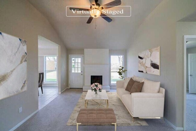 Building Photo - 4920 Meadowood Cir