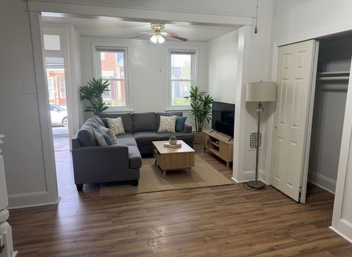 1756 W Juniata- - 1756 W Juniata-