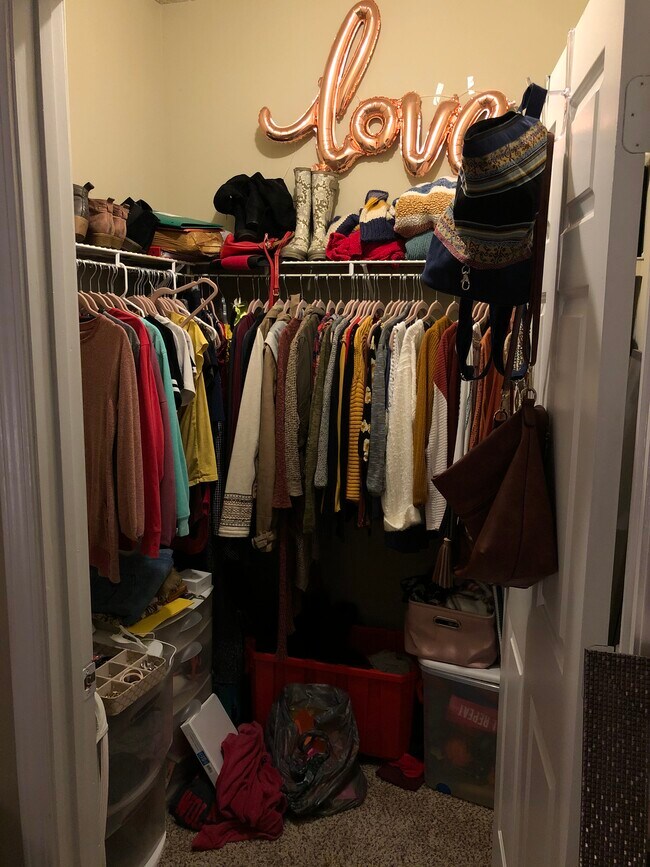 Foto del edificio - 1861 Scholar Cir