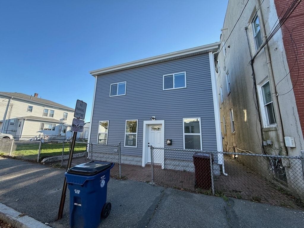 Foto principal - 33 Elmwood St